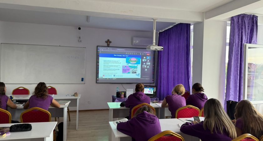 Elevii Liceului Teoretic „Pontus Euxinus” Lumina au participat la o sesiune online organizată de Comitetul Economic și Social European