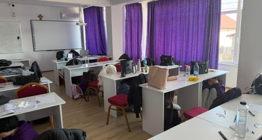 La Liceul Teoretic „Pontus Euxinus” a avut loc o simulare a unui cutremur